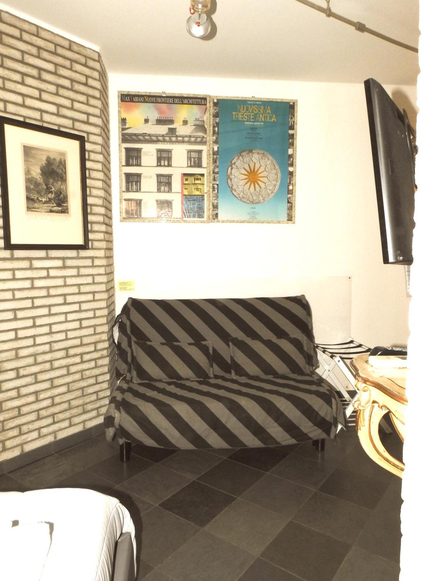 Dormire In Centro Trieste Studio Galleria 16 エクステリア 写真